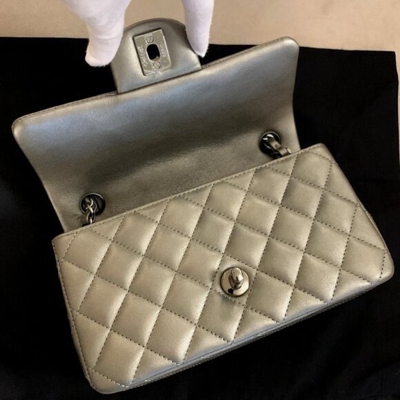 Chanel 21B CC Classic Mini Rectangular Lambskin Quilted Flap Bag - Ruthenium - Picture 6 of 16